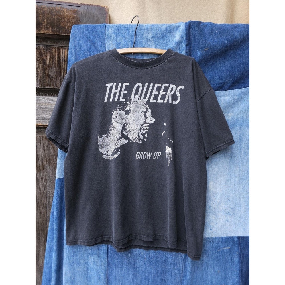 Vintage 1990s The Queers Grow Up Punk Rock Band T-shirt Faded Black Cygnus L
